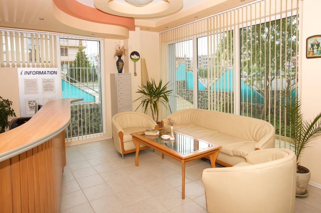 Hotel Sofia Beach Nesebar Ngoại thất bức ảnh