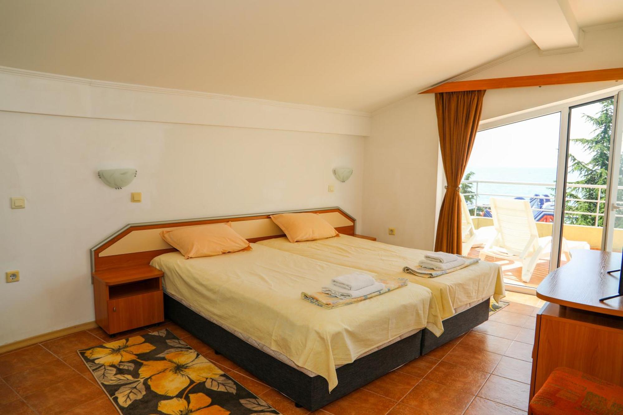Hotel Sofia Beach Nesebar Ngoại thất bức ảnh